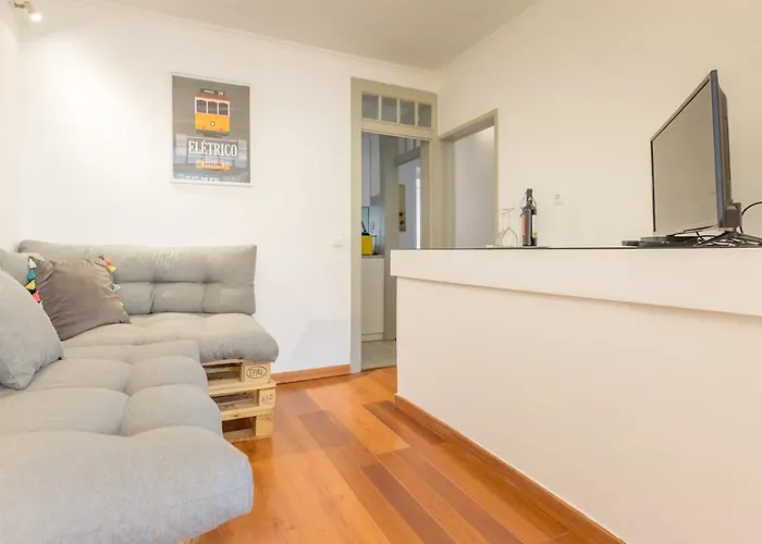 Sweet Secret Garden At Com Estacionamento Lissabon